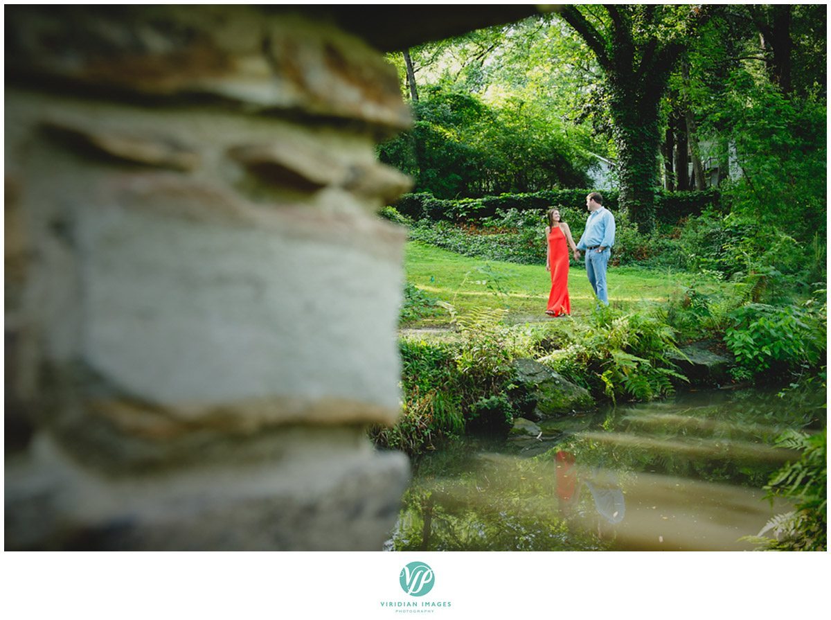 Atlanta-duck-poind-engagement-session-viridian-images-photography-photo-1