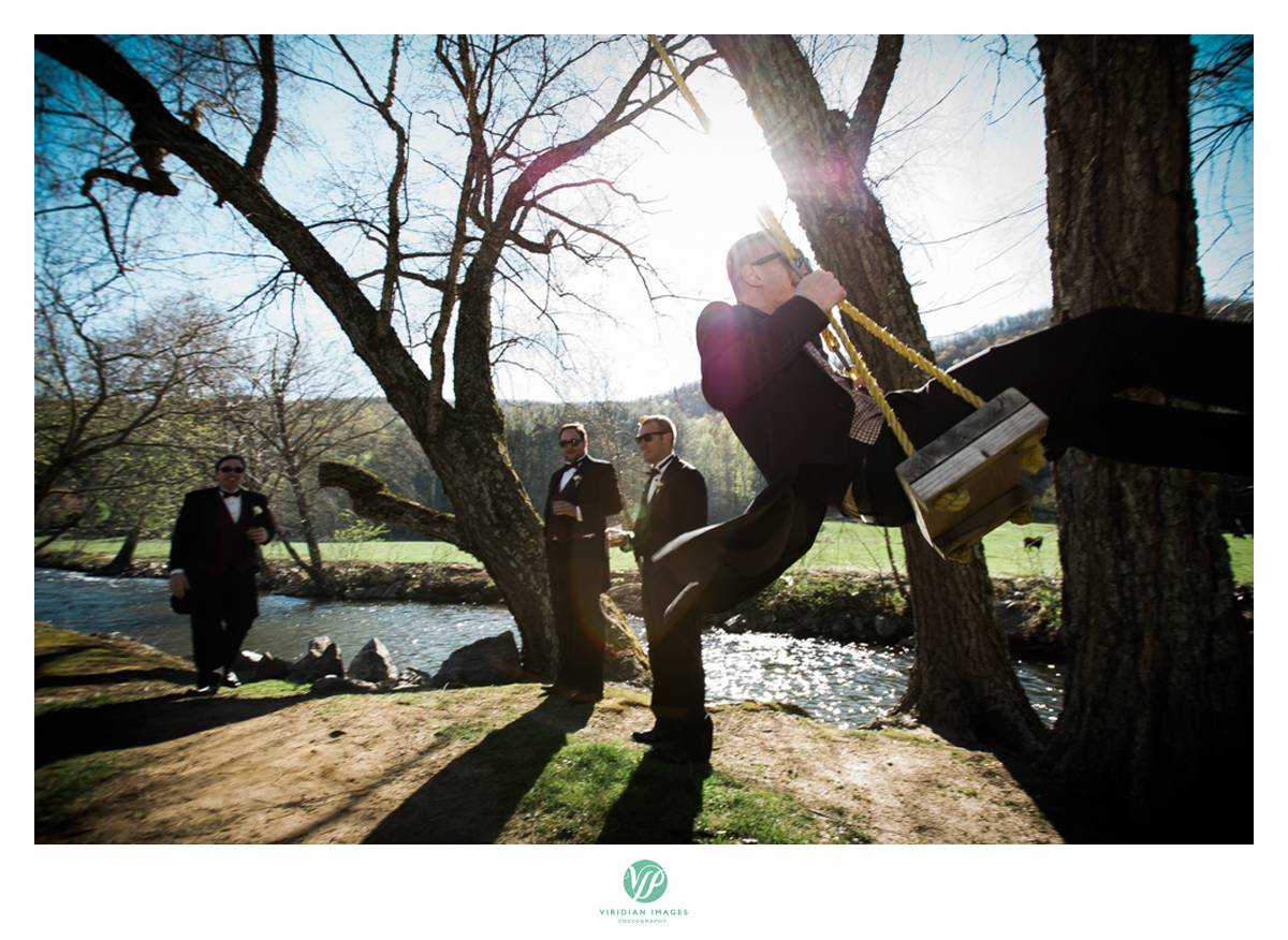 Retreat-at-Hiawassee-river-wedding-Viridian-Images-Photography 13